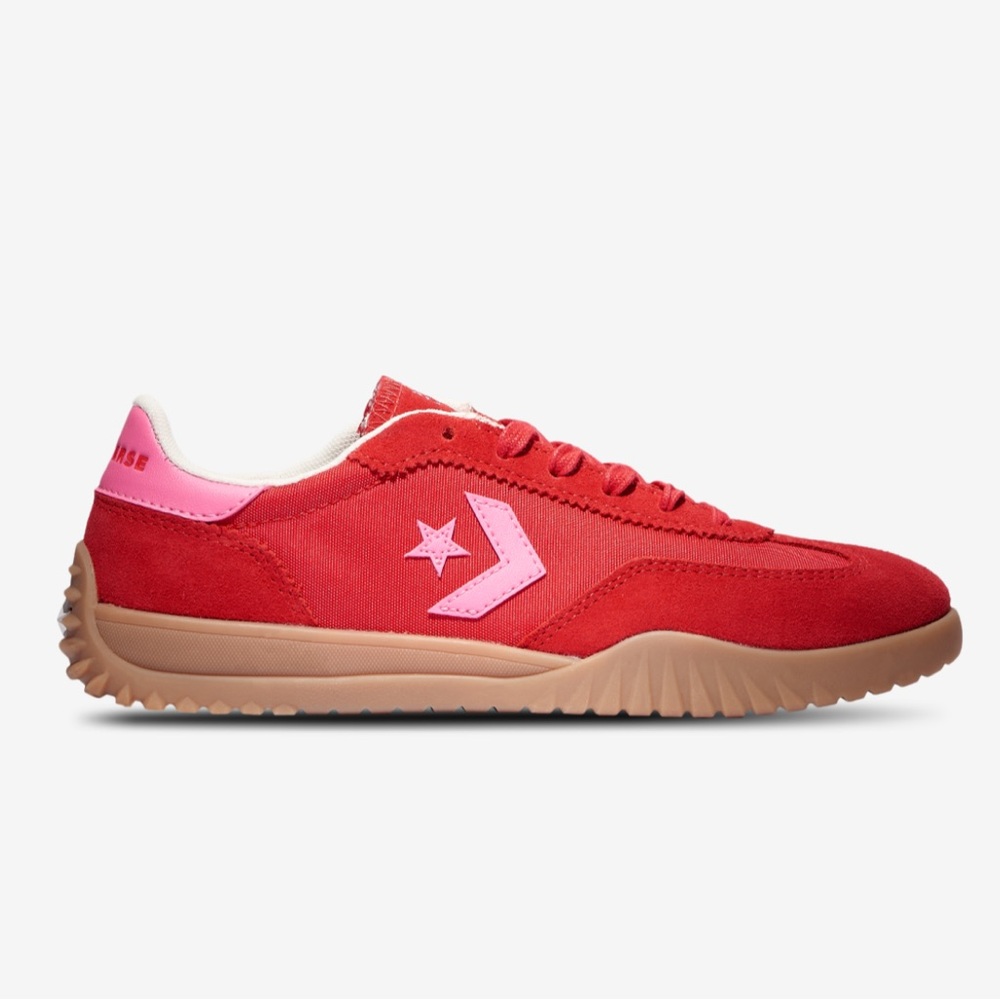 Converse Run Star Trainers in Red